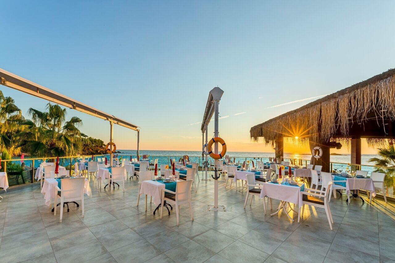 Justiniano Club Alanya Hotel Окурджалар Екстериор снимка