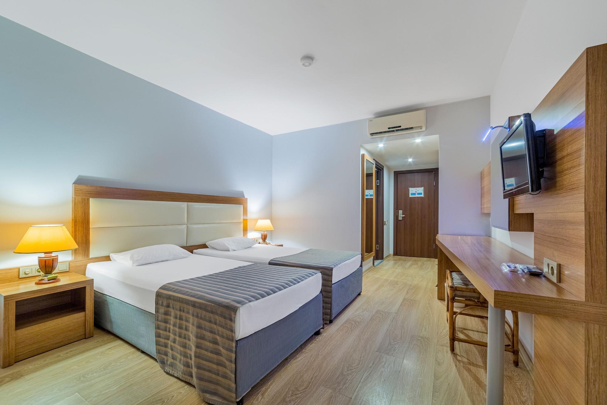Justiniano Club Alanya Hotel Окурджалар Екстериор снимка