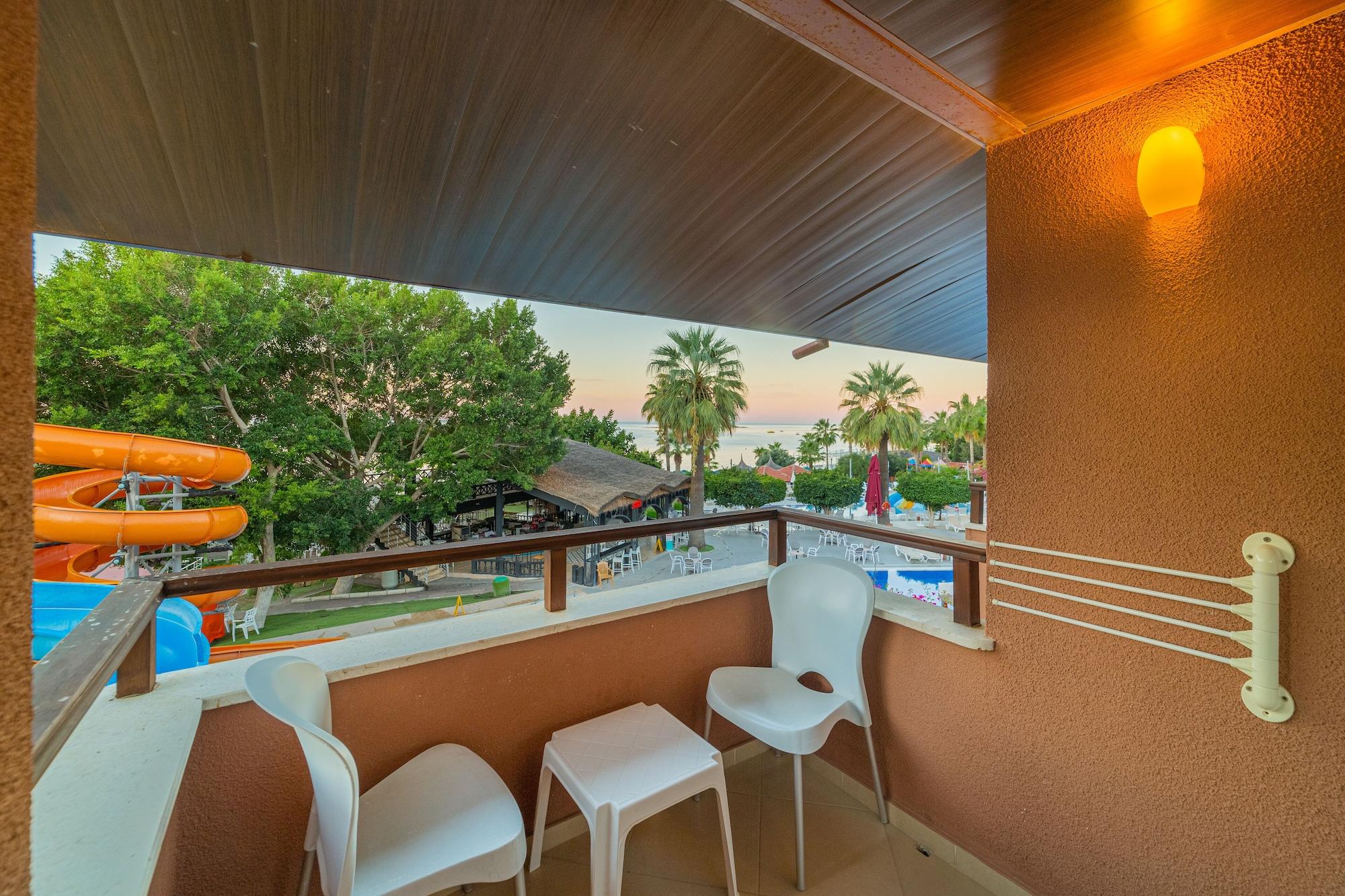 Justiniano Club Alanya Hotel Окурджалар Екстериор снимка