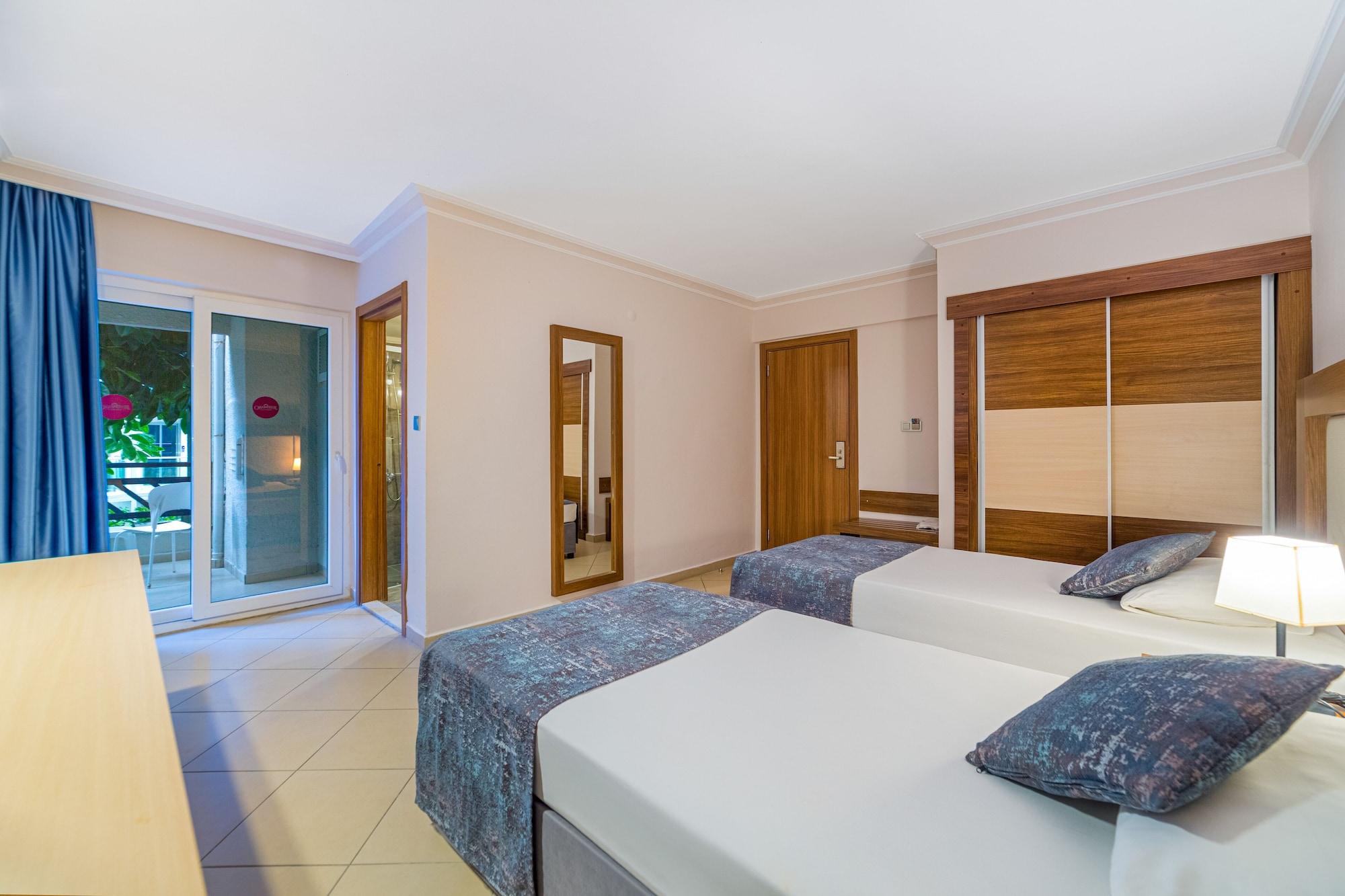 Justiniano Club Alanya Hotel Окурджалар Екстериор снимка