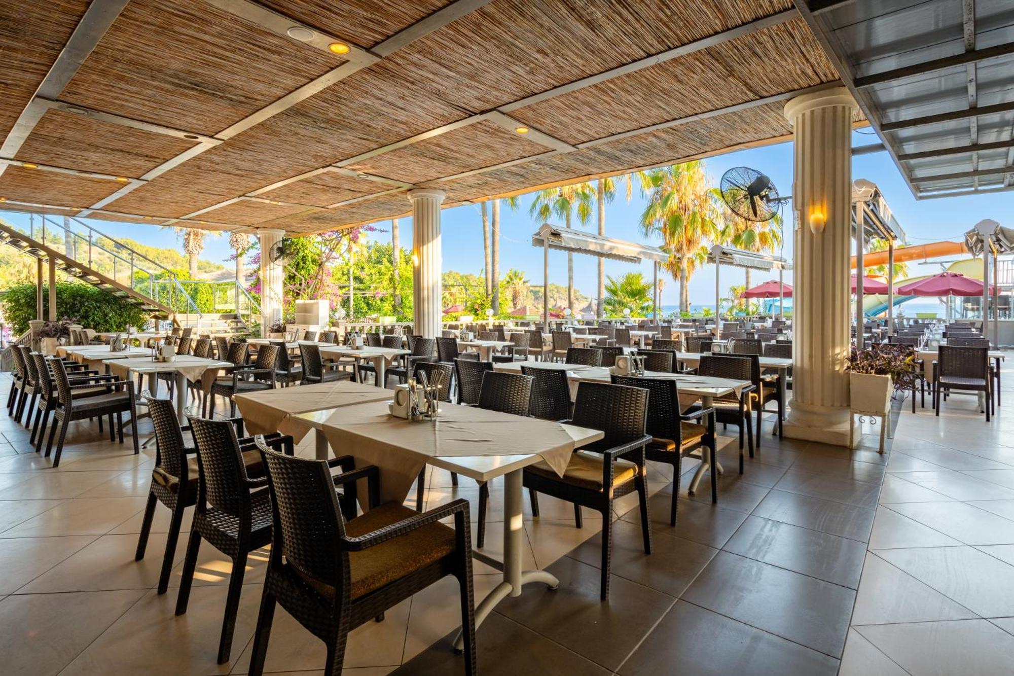 Justiniano Club Alanya Hotel Окурджалар Екстериор снимка